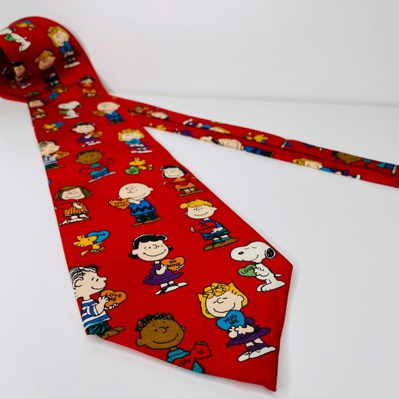 Peanuts Other - Snoopy Valentines Day 100% Silk Tie